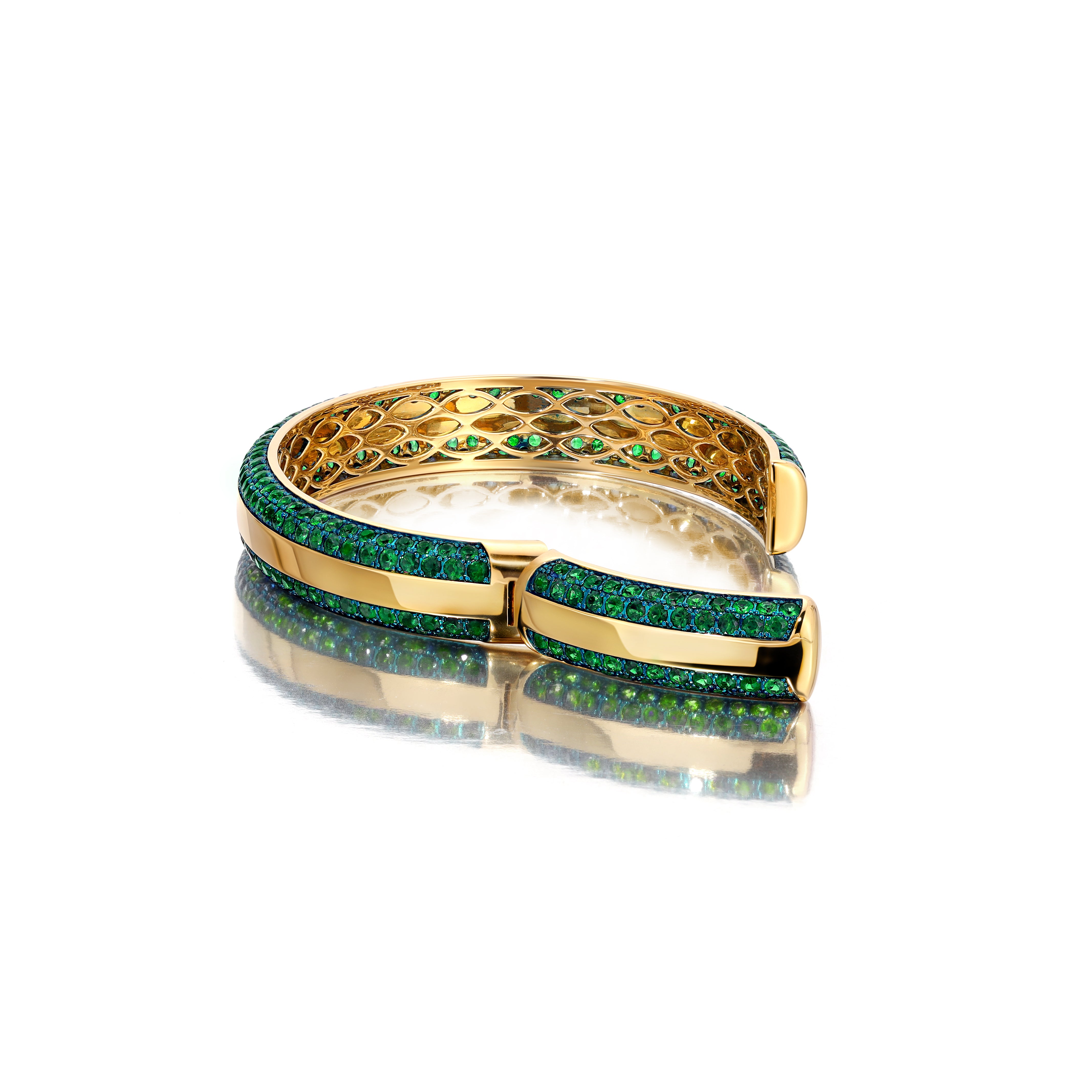 Ouro Emerald Bangle