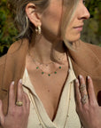 Árvore Emerald Knuckle Ring