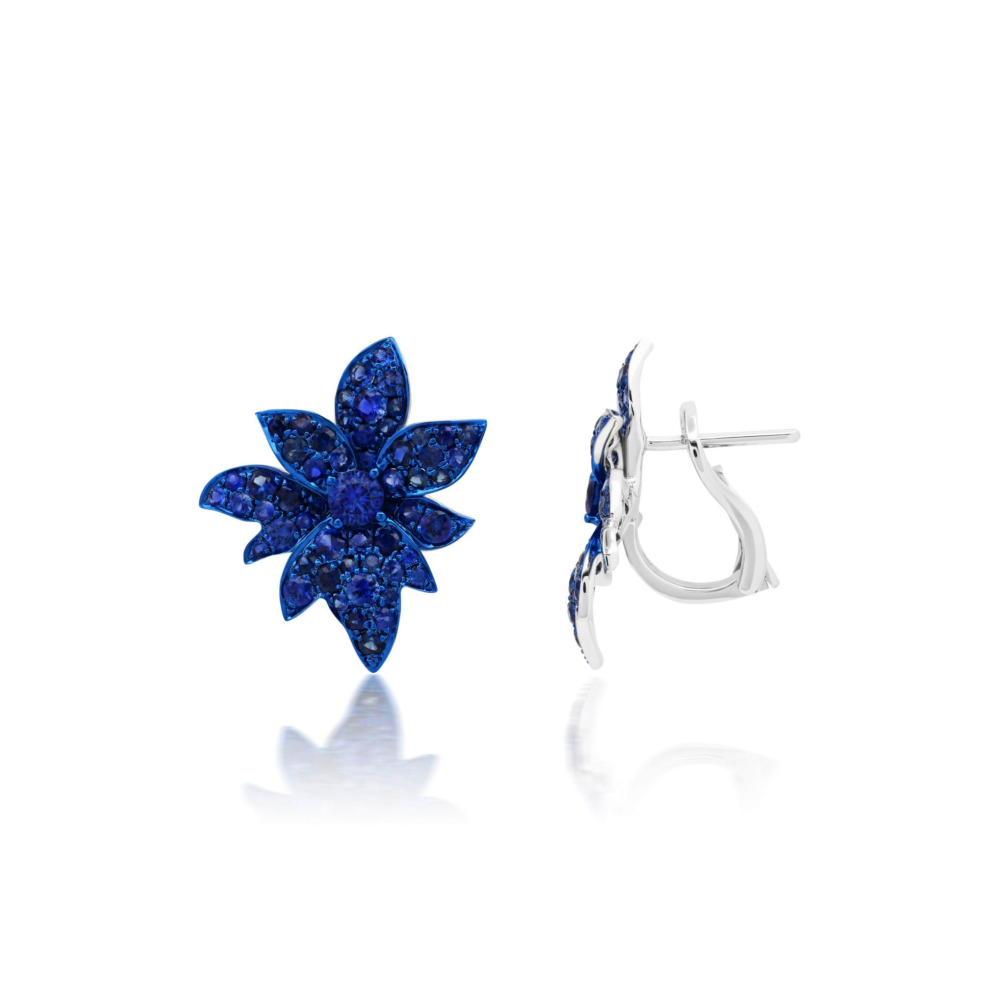 Graziela Gems - Blue Rhodium & Blue Sapphire Folha Earrings -