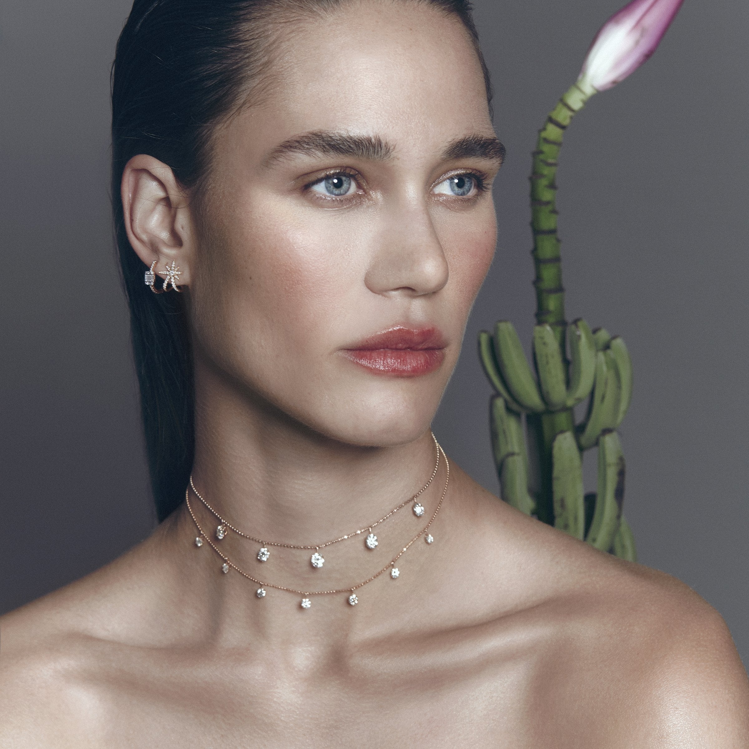 Graziela Gems - Necklace - Large Floating Diamond Necklace - 